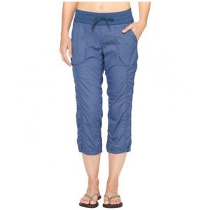 The North Face Aphrodite 2.0 Capri blue small